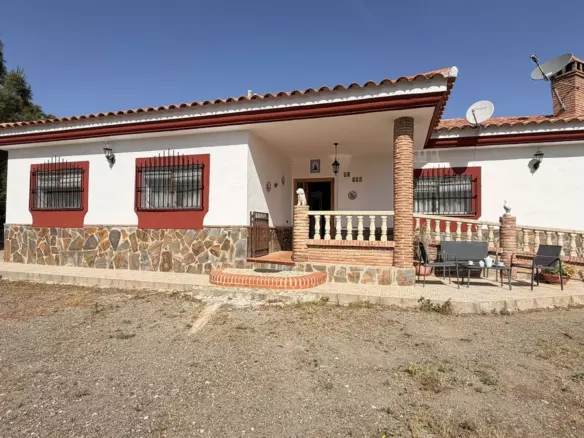 3-bedroom Country House In Almogía, Spain (155 M²)