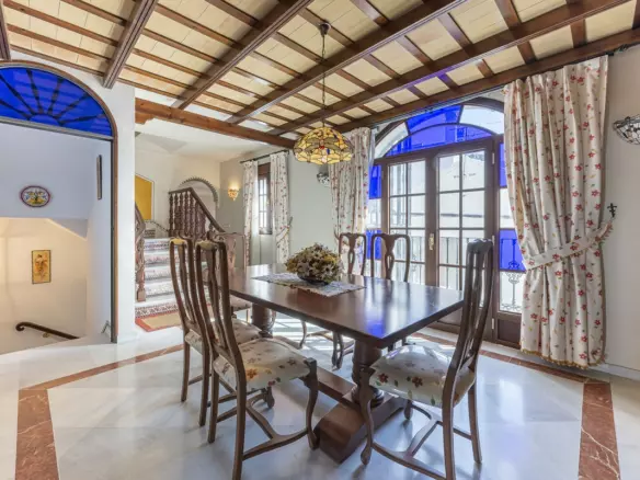 4-bedroom Town House In Gaucín, Spain (260 M²)