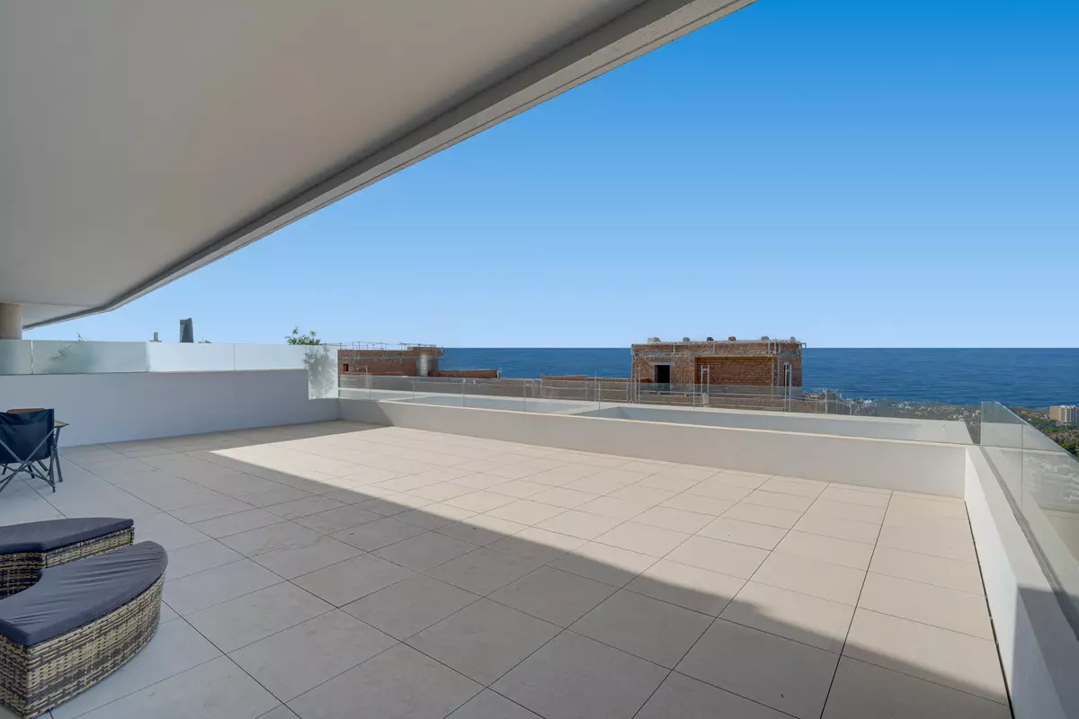 3-bedroom Apartment In Marbella, Spain (211 M²)
