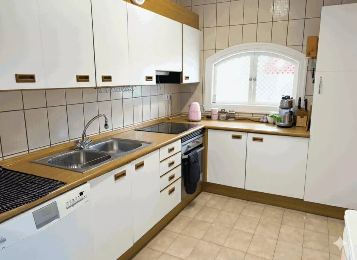 2-bedroom Apartment In Málaga, Spain (93 M²)