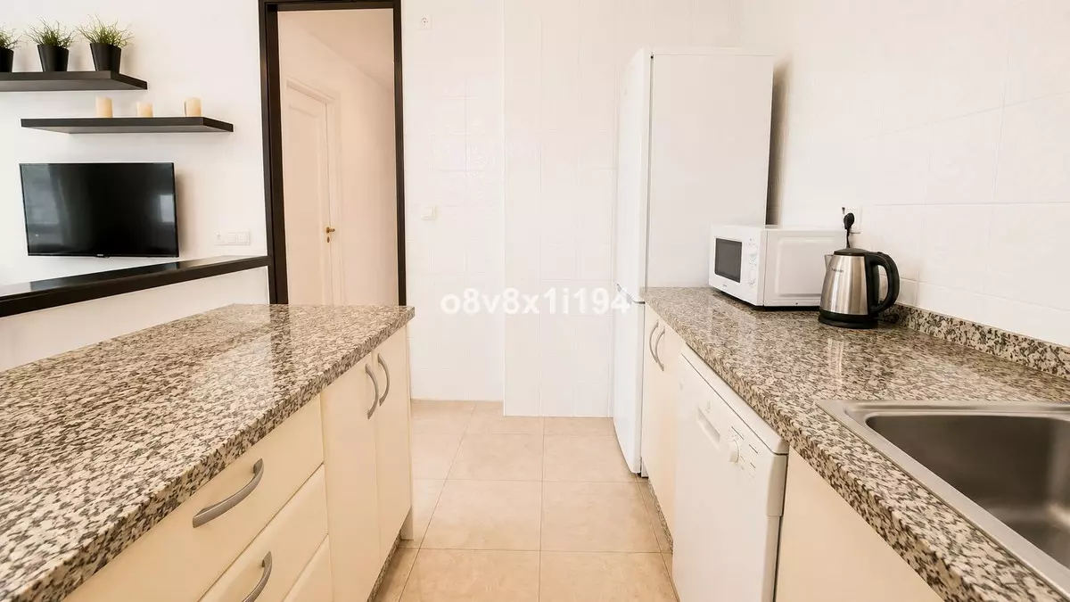 2-bedroom Apartment In Manilva, Spain (75 M²)