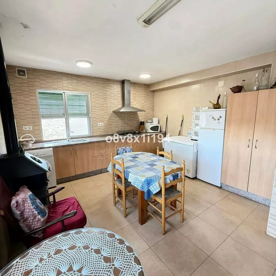 4-bedroom Villa In Cómpeta, Spain (507 M²)