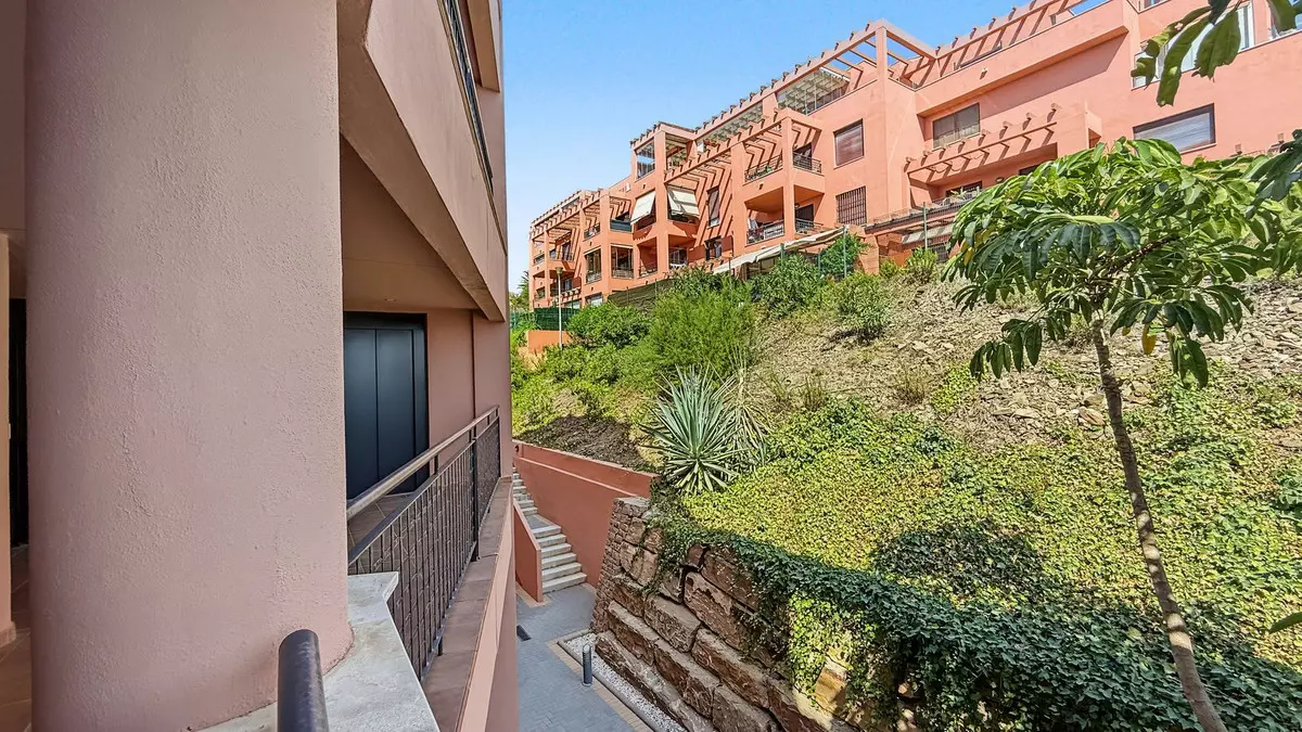 2-bedroom Apartment In Mijas, Spain (84 M²)