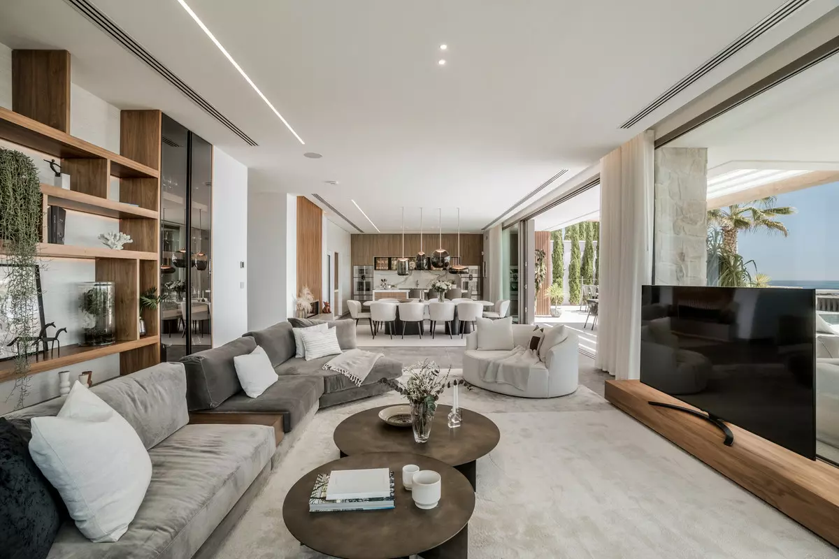 6-bedroom Villa In Benahavis, Spain (943 M²)