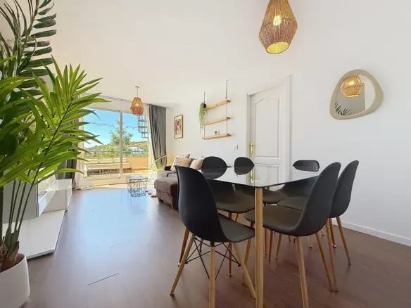 3-bedroom Apartment In Casares, Spain (194 M²)