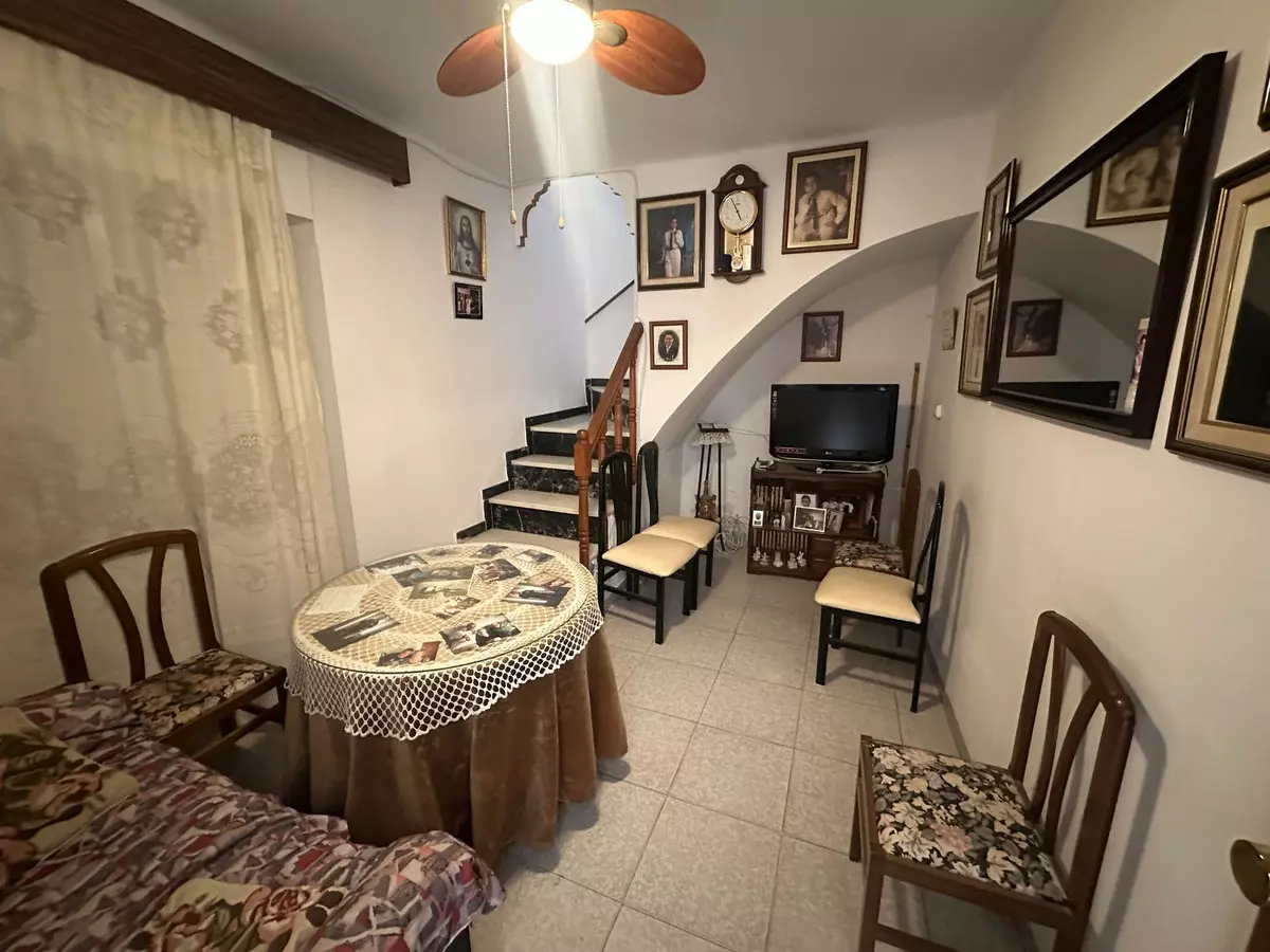 4-bedroom Town House In Riogordo, Spain (158 M²)