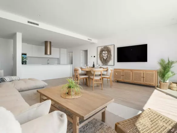 4-bedroom Apartment In Mijas, Spain (156 M²)