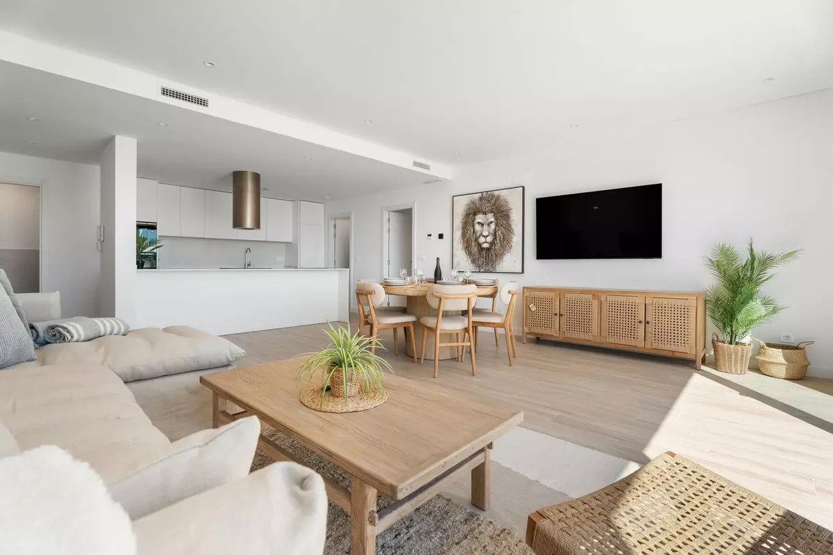 4-bedroom Apartment In Mijas, Spain (156 M²)