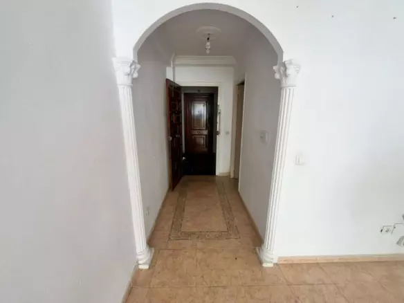 3-bedroom Apartment In Estepona, Spain (75 M²)