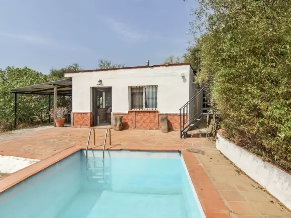 2-bedroom Country House In Iznate, Spain (64 M²)