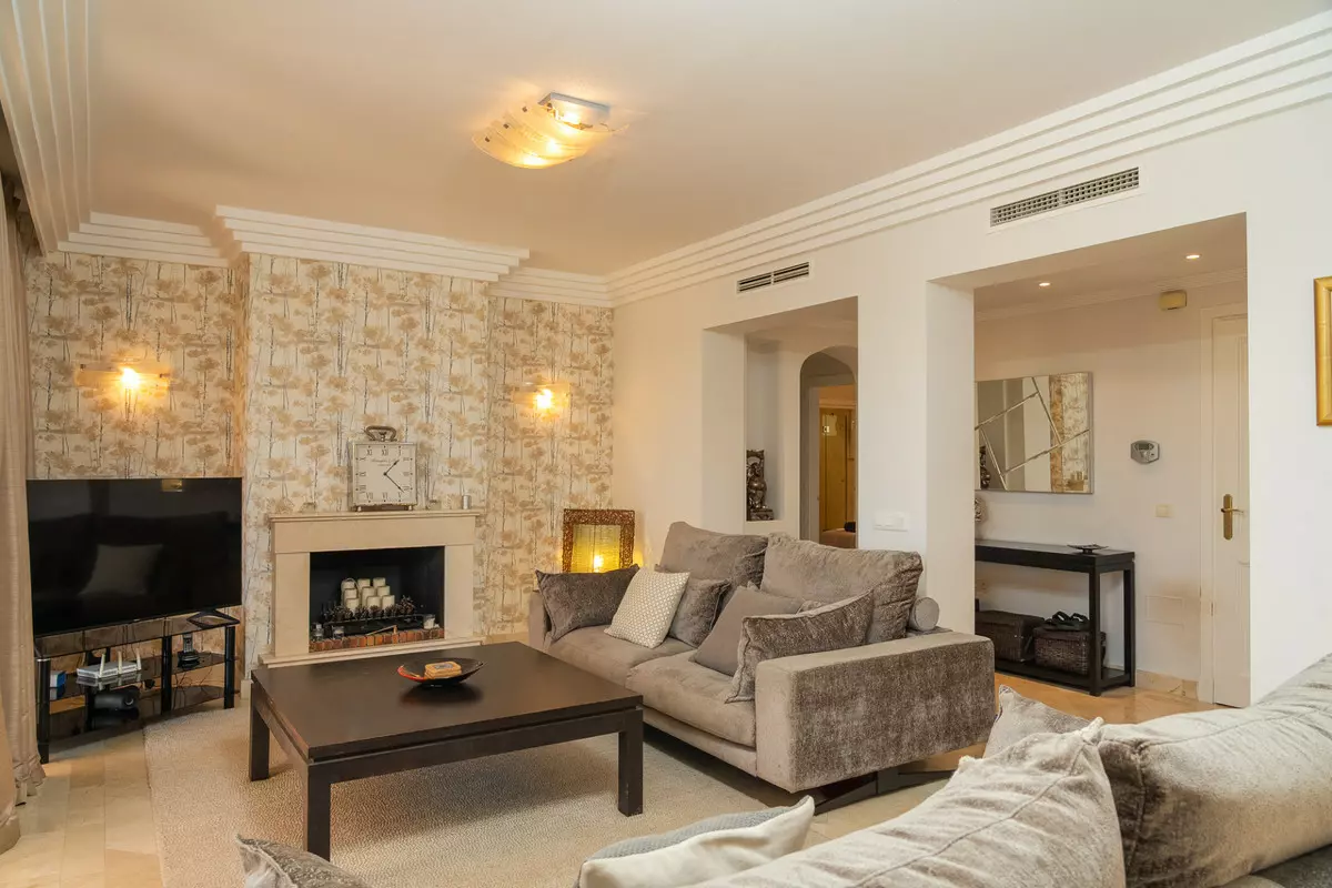 3-bedroom Apartment In Casares, Spain (352 M²)