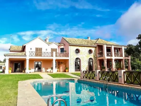 7-bedroom Country House In Ronda, Spain (735 M²)