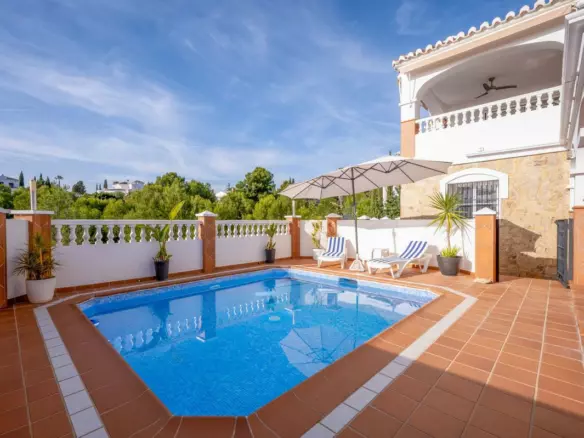 5-bedroom Villa In Frigiliana, Spain (427 M²)