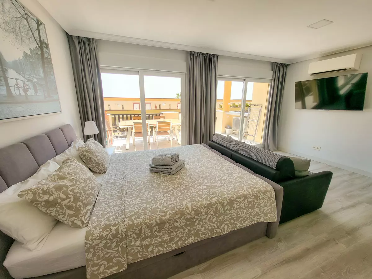 1-bedroom Apartment In Marbella, Spain (43 M²)