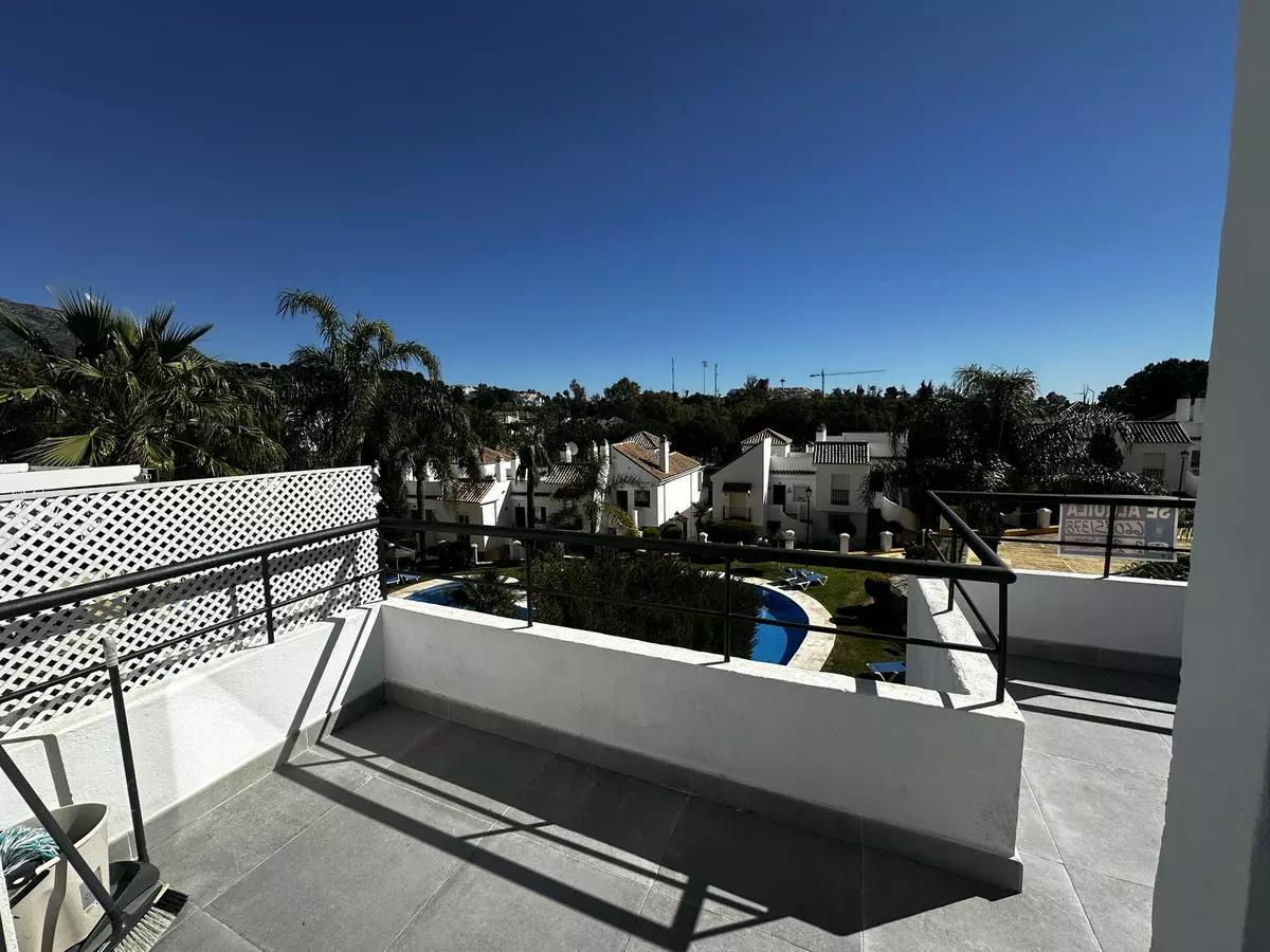 2-bedroom Apartment In Marbella, Spain (85 M²)