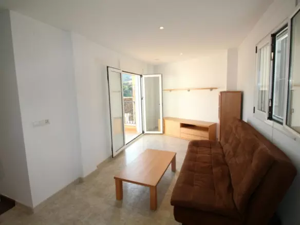 4-bedroom Villa In Árchez, Spain (200 M²)