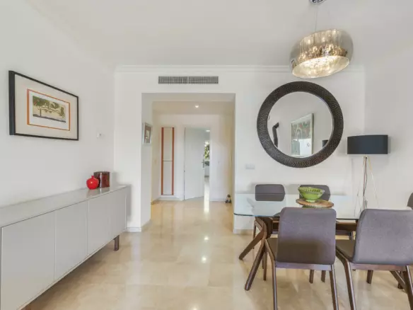 3-bedroom Apartment In Benahavis, Spain (152 M²)