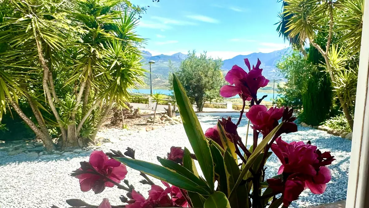 2-bedroom Villa In La Viñuela, Spain (101 M²)