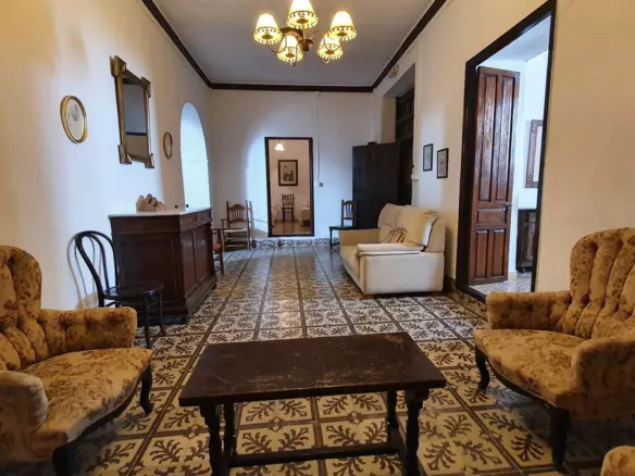 4-bedroom Town House In Ardales, Spain (706 M²)