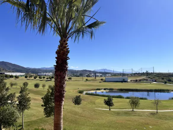 3-bedroom Town House In Estepona, Spain (200 M²)