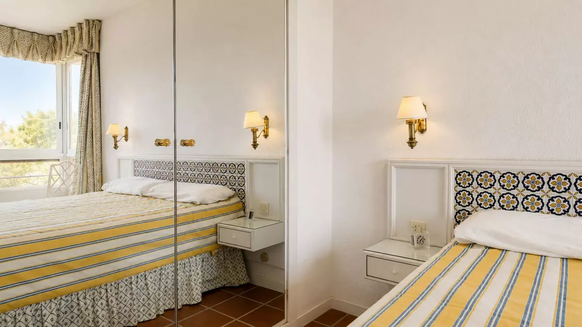 2-bedroom Apartment In Marbella, Spain (85 M²)