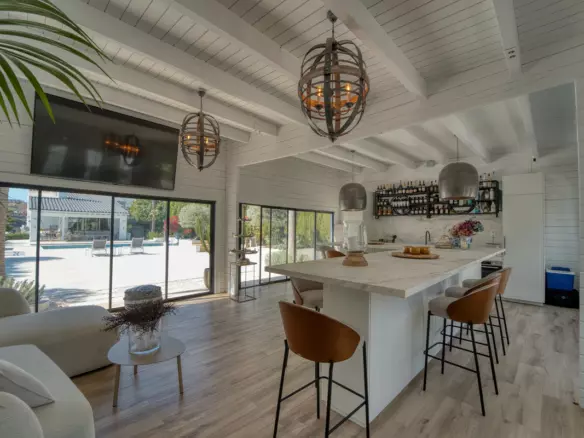 5-bedroom Villa In Benahavis, Spain (350 M²)