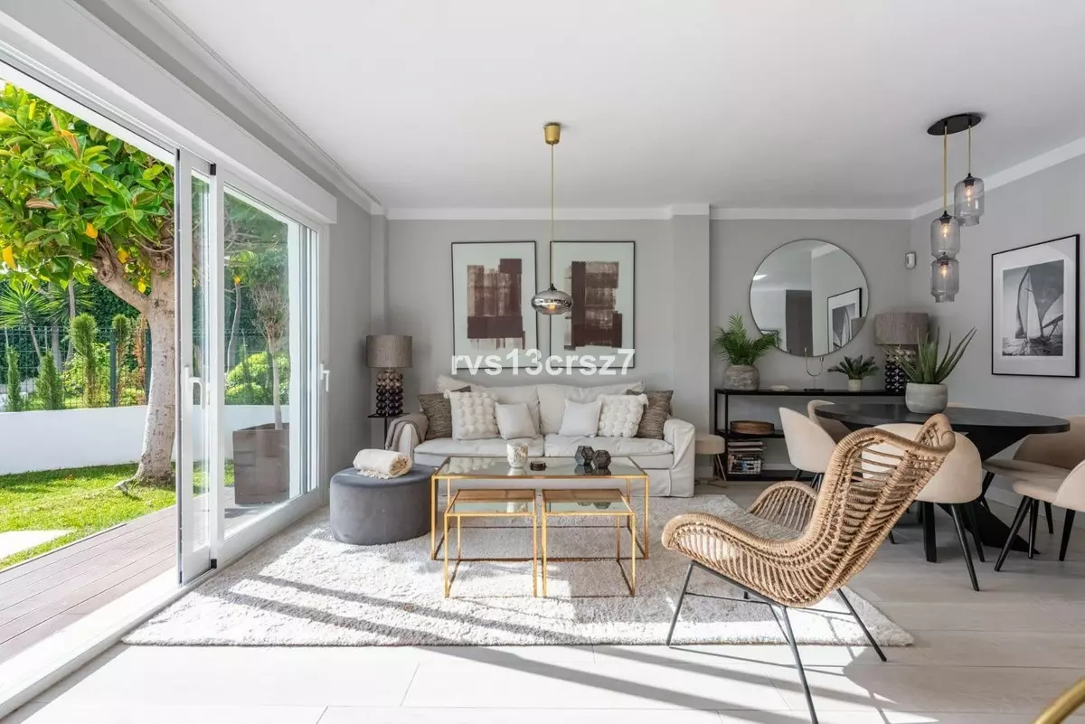 4-bedroom Apartment In Marbella, Spain (112 M²)