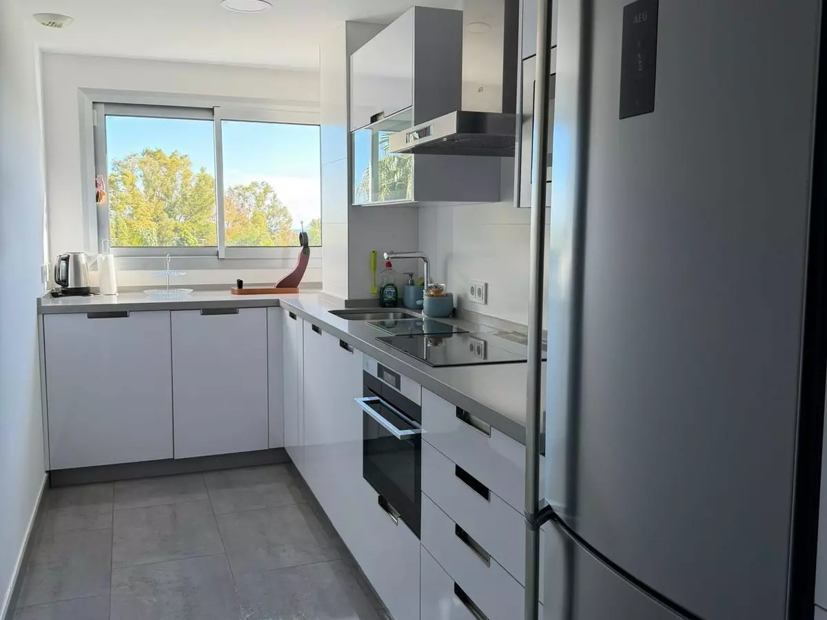 2-bedroom Apartment In Estepona, Spain (99 M²)