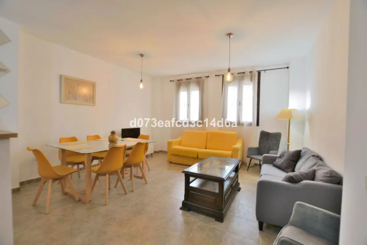 3-bedroom Apartment In Ronda, Spain (103 M²)