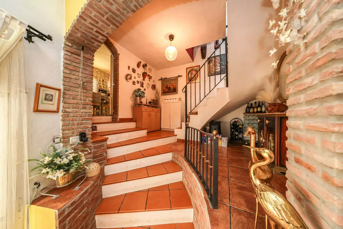 2-bedroom Villa In Cártama, Spain (126 M²)