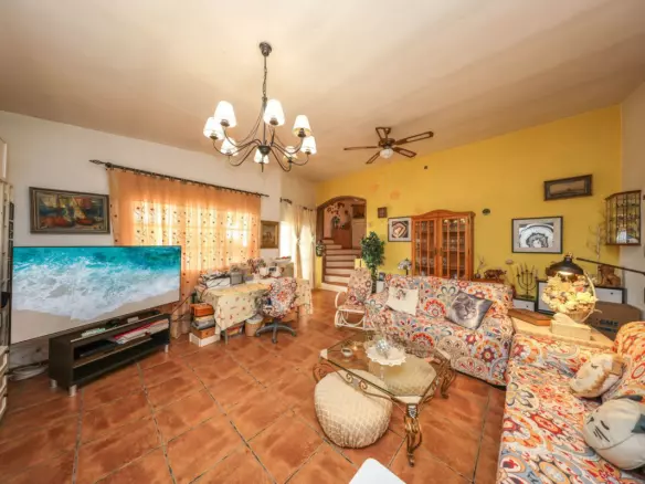 2-bedroom Villa In Cártama, Spain (126 M²)
