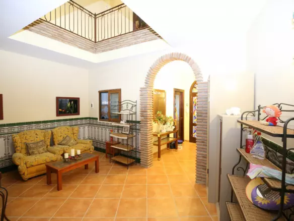 6-bedroom Villa In Benamargosa, Spain (472 M²)