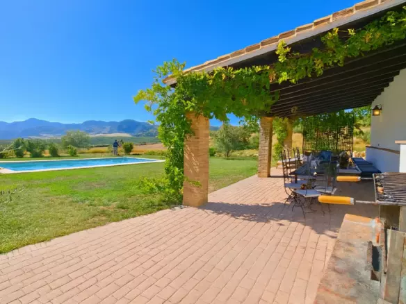 5-bedroom Villa In Ronda, Spain (441 M²)