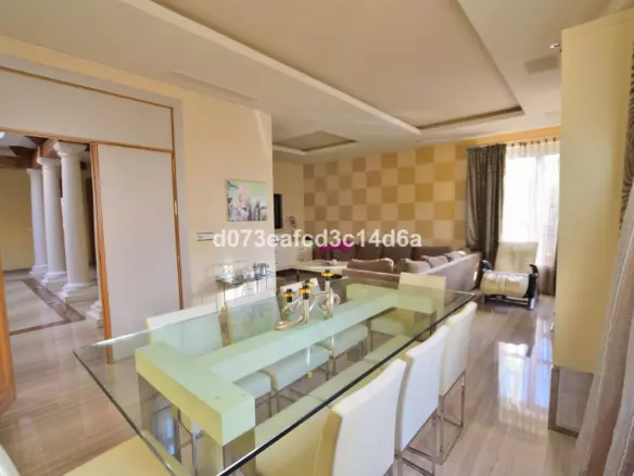 4-bedroom Villa In Ronda, Spain (349 M²)