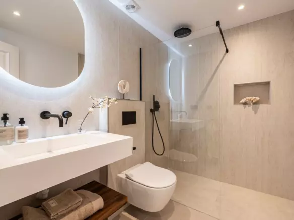 3-bedroom Apartment In Benahavis, Spain (110 M²)