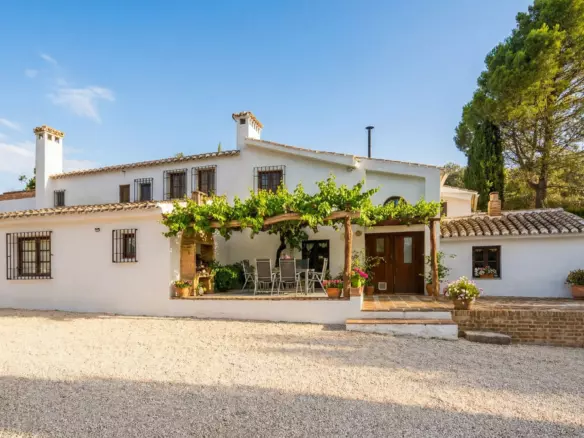 9-bedroom Country House In Villanueva Del Rosario, Spain (738 M²)