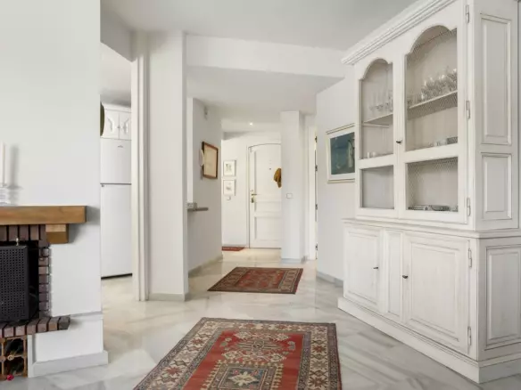 3-bedroom Apartment In Marbella, Spain (116 M²)