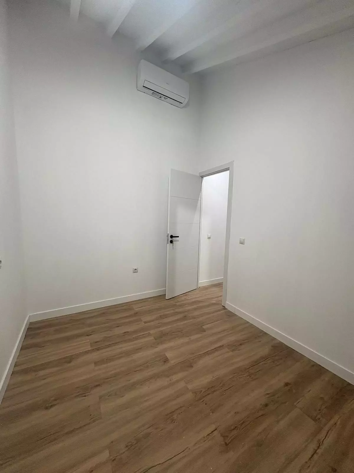 5-bedroom Town House In Casabermeja, Spain (120 M²)