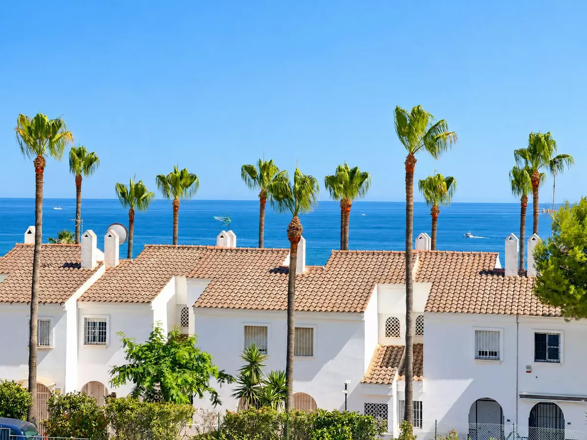 3-bedroom Apartment In Mijas, Spain (110 M²)