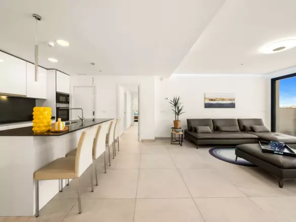 3-bedroom Apartment In Benahavis, Spain (125 M²)