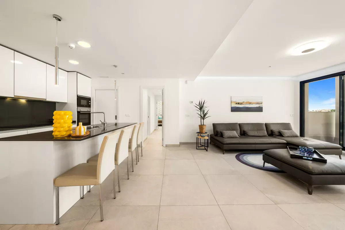 3-bedroom Apartment In Benahavis, Spain (125 M²)