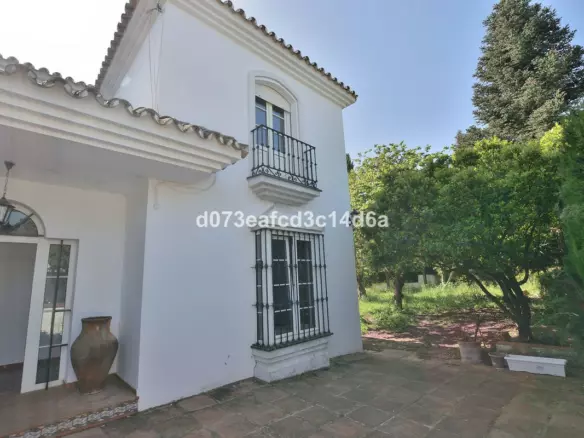4-bedroom Villa In Ronda, Spain (158 M²)