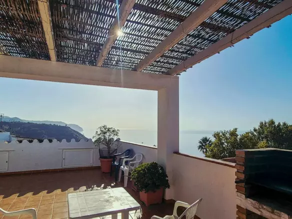 4-bedroom Town House In Nerja, Spain (212 M²)