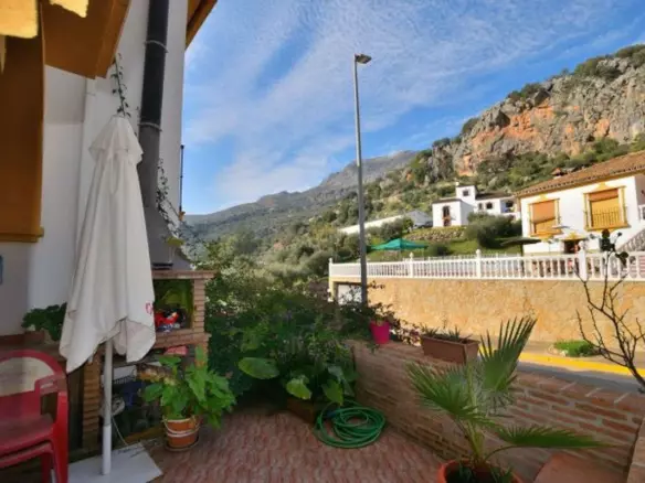 3-bedroom Town House In Ronda, Spain (114 M²)