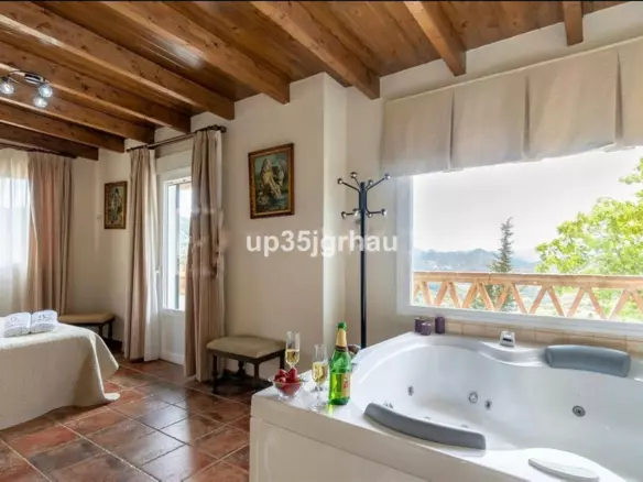 2-bedroom Villa In Benarrabá, Spain (110 M²)