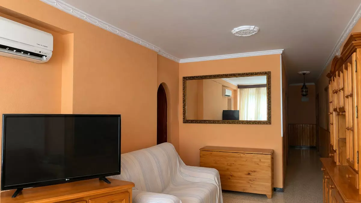 3-bedroom Apartment In Coín, Spain (73 M²)