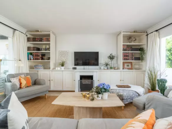2-bedroom Apartment In Estepona, Spain (114 M²)