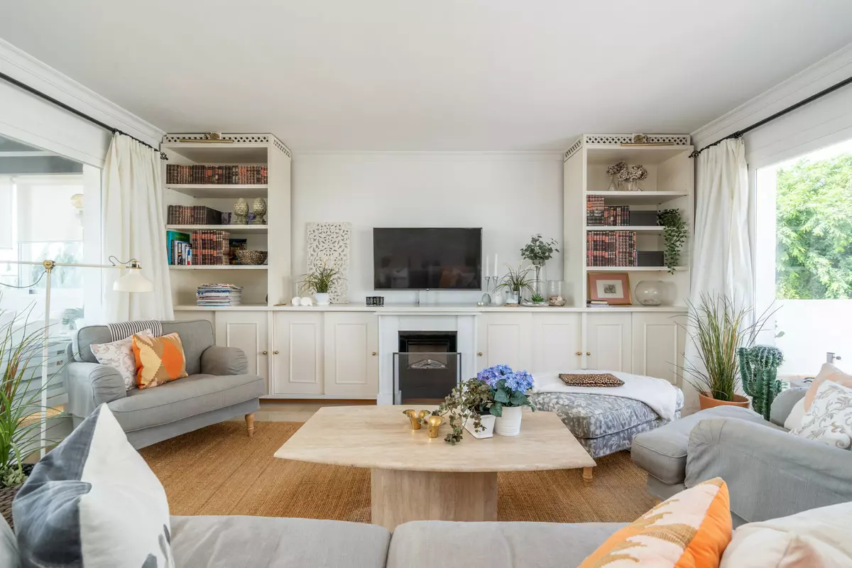 2-bedroom Apartment In Estepona, Spain (114 M²)