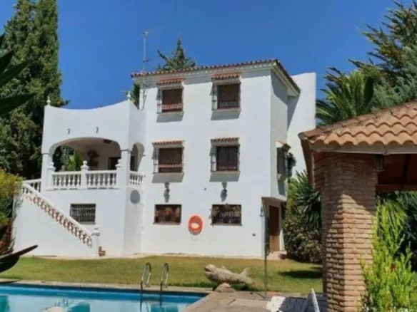 6-bedroom Country House In Ronda, Spain (500 M²)