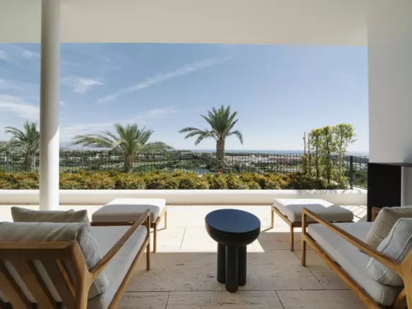 3-bedroom Apartment In Casares, Spain (306 M²)